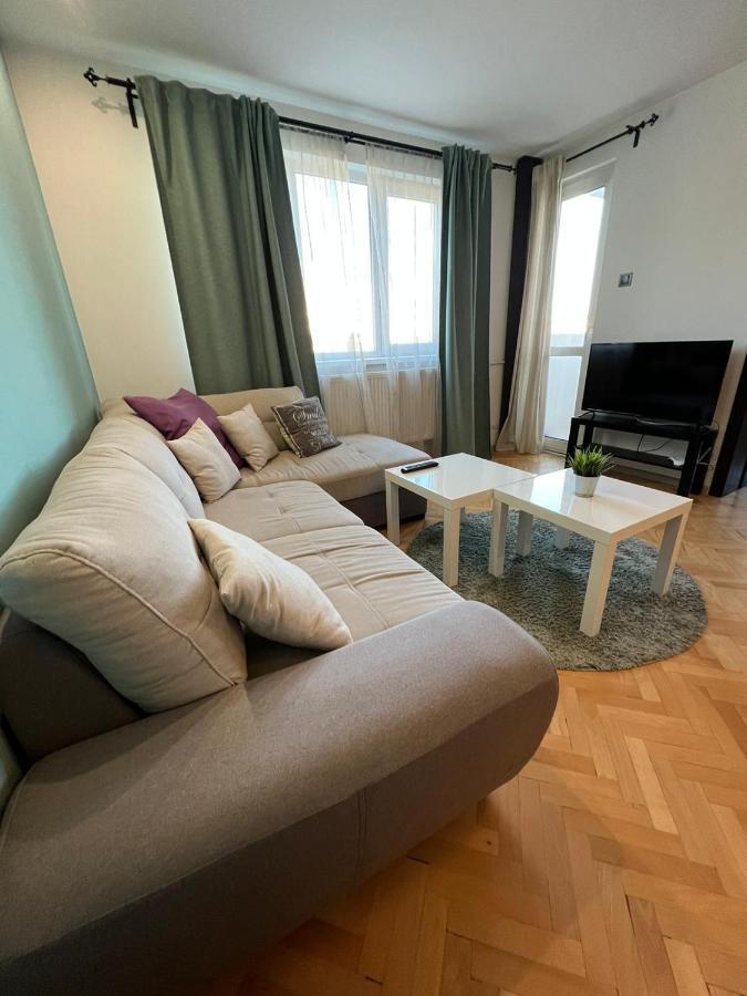 Al Malina 3Bdr Family Apt With Parking Space Near Airport And Iec ソフィア エクステリア 写真